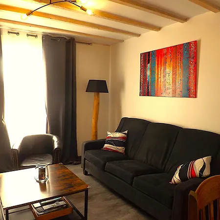 펜션 Chez Pierrot Gite 4 Personnes Avec Vue Sur La Vallee Parking Prive Proche La Roque-Gageac *